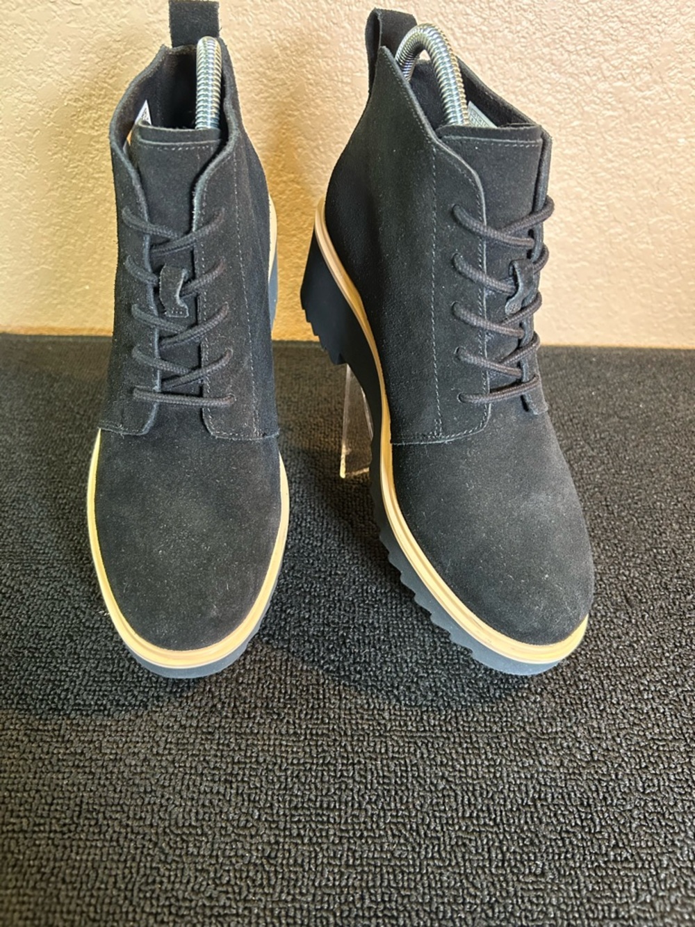 Tom’s Women Size 8 Maude Suede Lace Up Wedge Boots Black